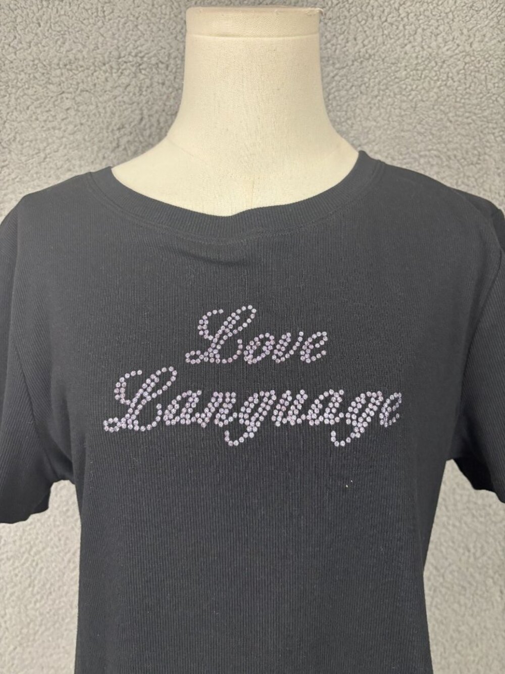 Grayson Threads Juniors' "Love Language" Black Cropped T-Shirt Size XL NWT's - Picture 2 of 8